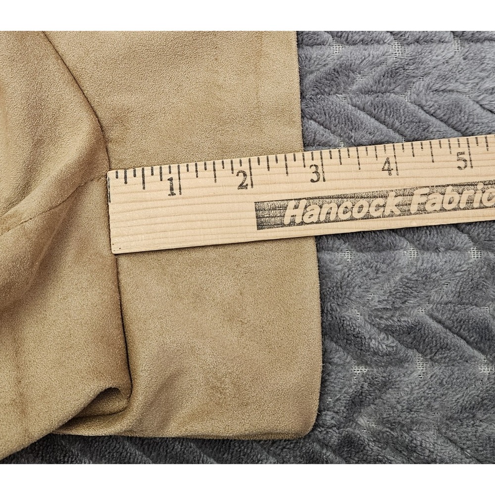 *NEW w/Tags Abercrombie & Fitch Brown Faux Suede Shorts Women's‎ Size 35I20 - Picture 8 of 8